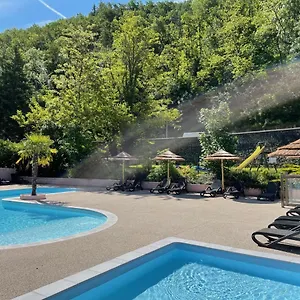 https://camping-les-foulons-tournon-sur-rhone.hotels-rhonealpes.com