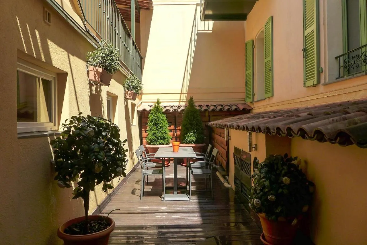 Residences Cresci Cannes 0*,